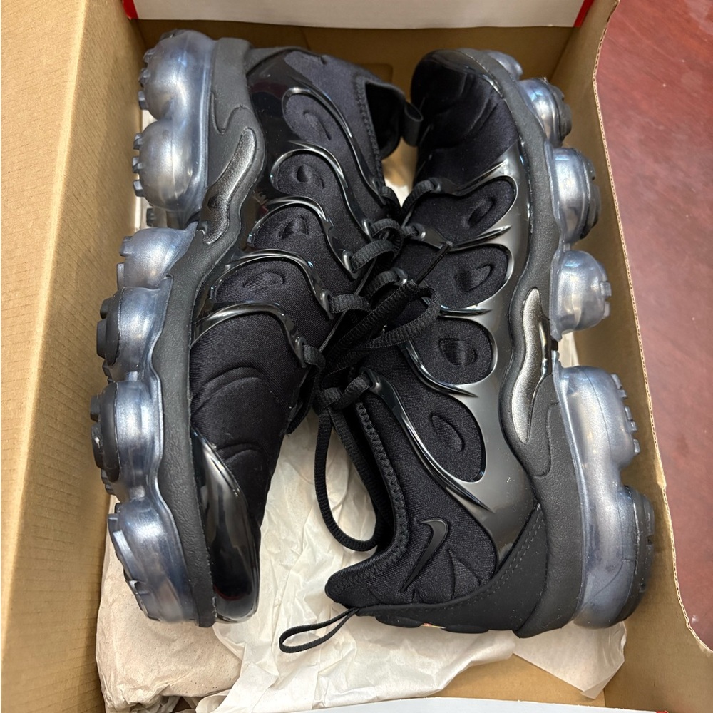 Nike Women’s Air Vapormax Plus
